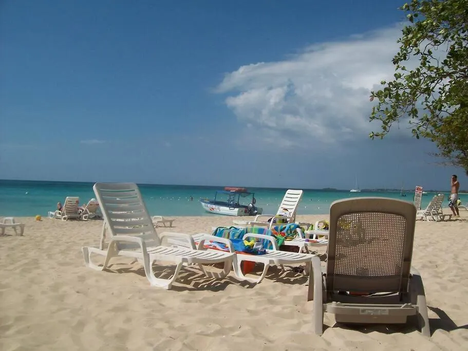 公寓 2 Bdr Apt On 7 Mile Beach At Negril Beach Club
